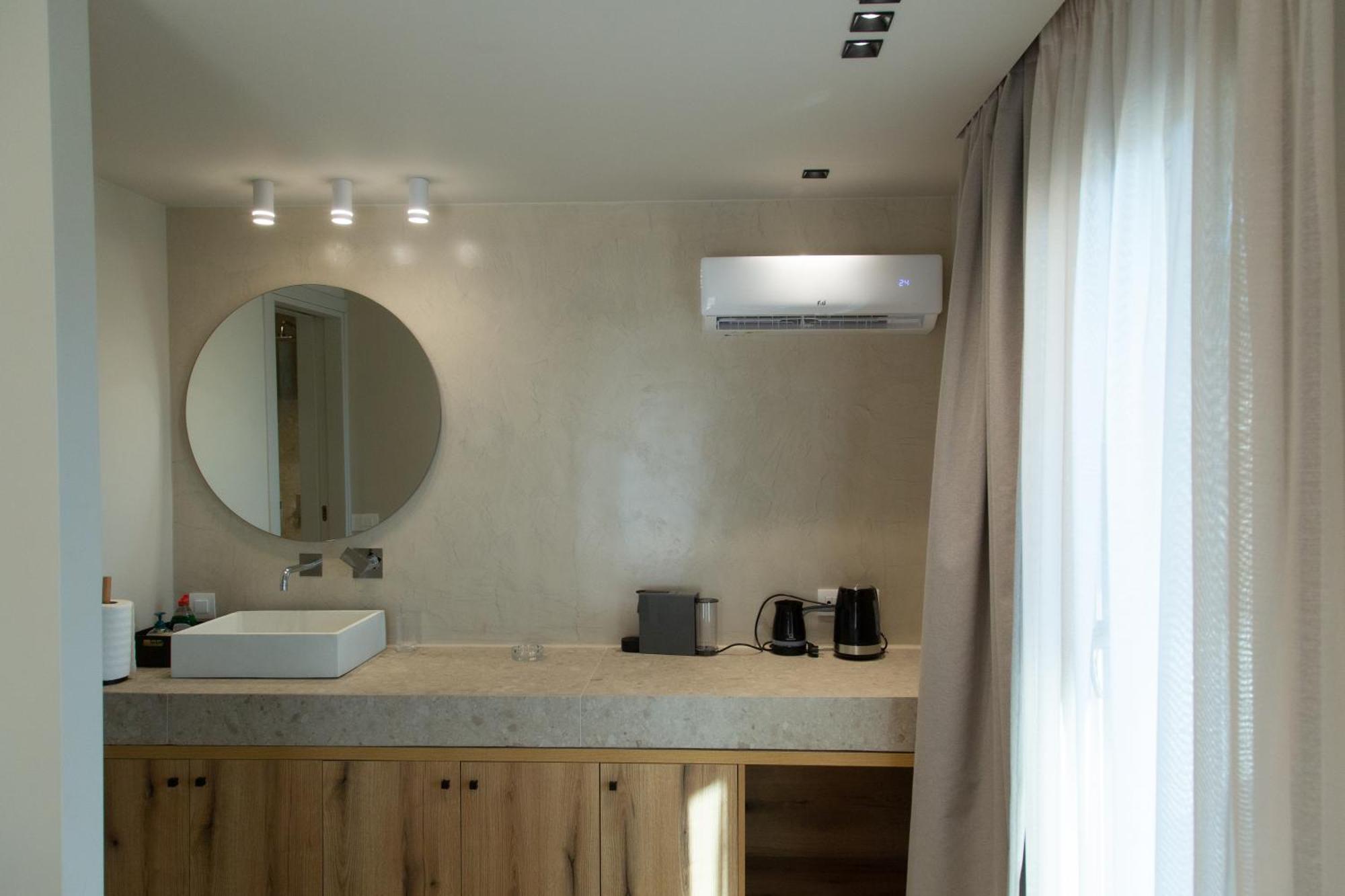 Νεακιτοσ Luxury Apartments Nikiti  Extérieur photo
