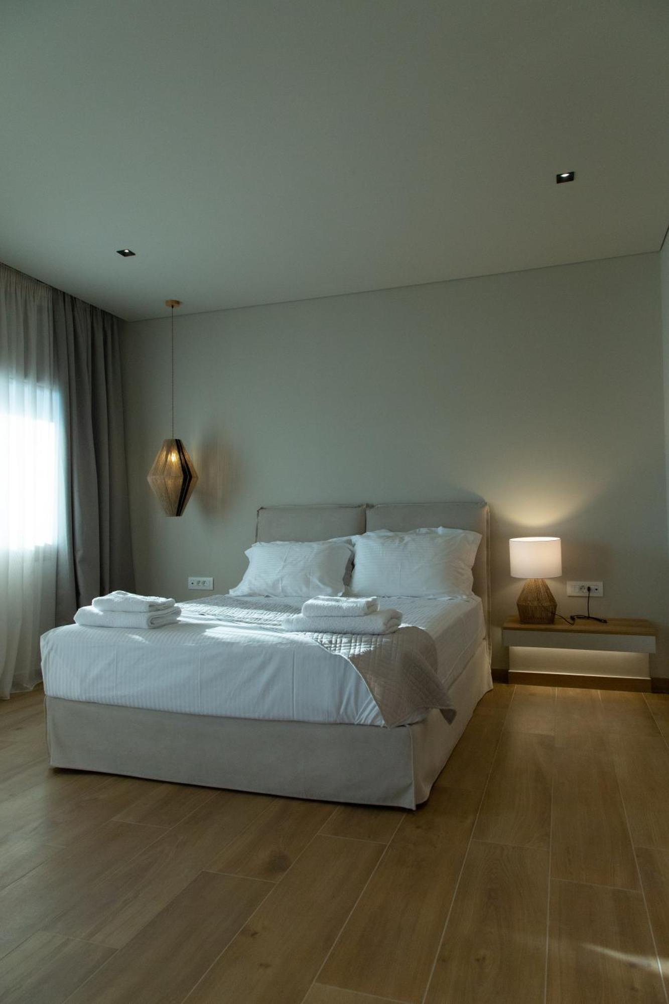 Νεακιτοσ Luxury Apartments Nikiti  Extérieur photo
